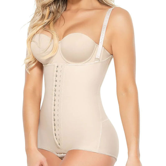 3101047 Vanessa, Body cachetero senos libres